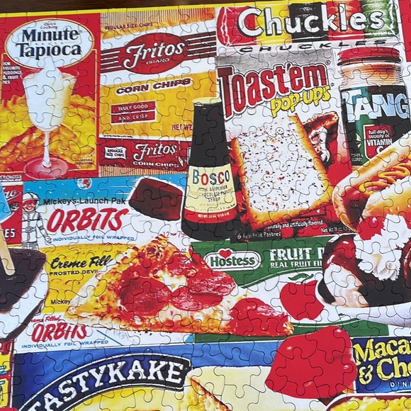White Mountain 1,000 piece puzzle-things I ate as a kid - Picture 6 of 9